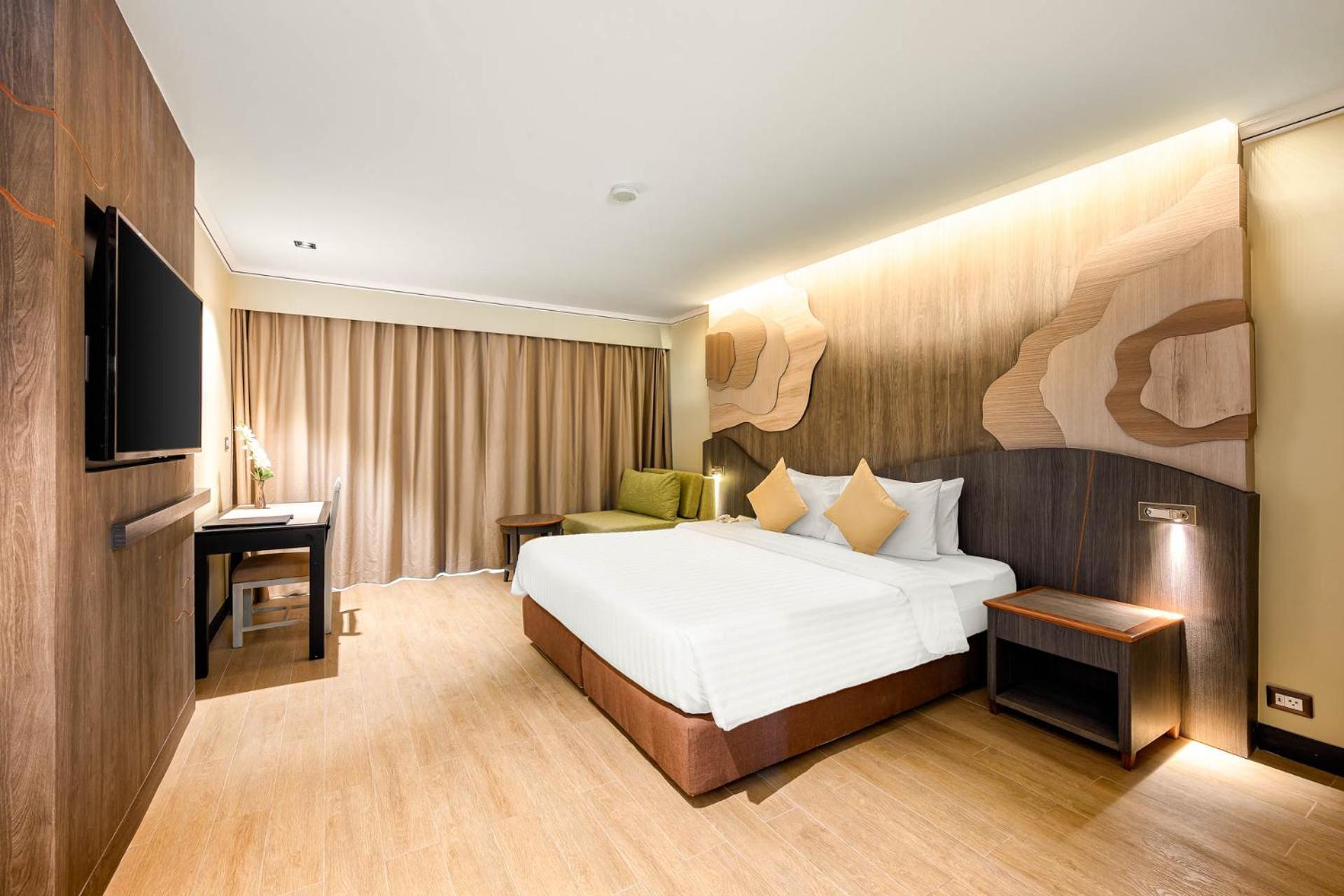 Resort Amora Phuket - Sha Extra