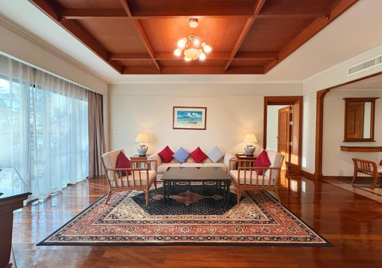 Amora Phuket Station touristique 5*